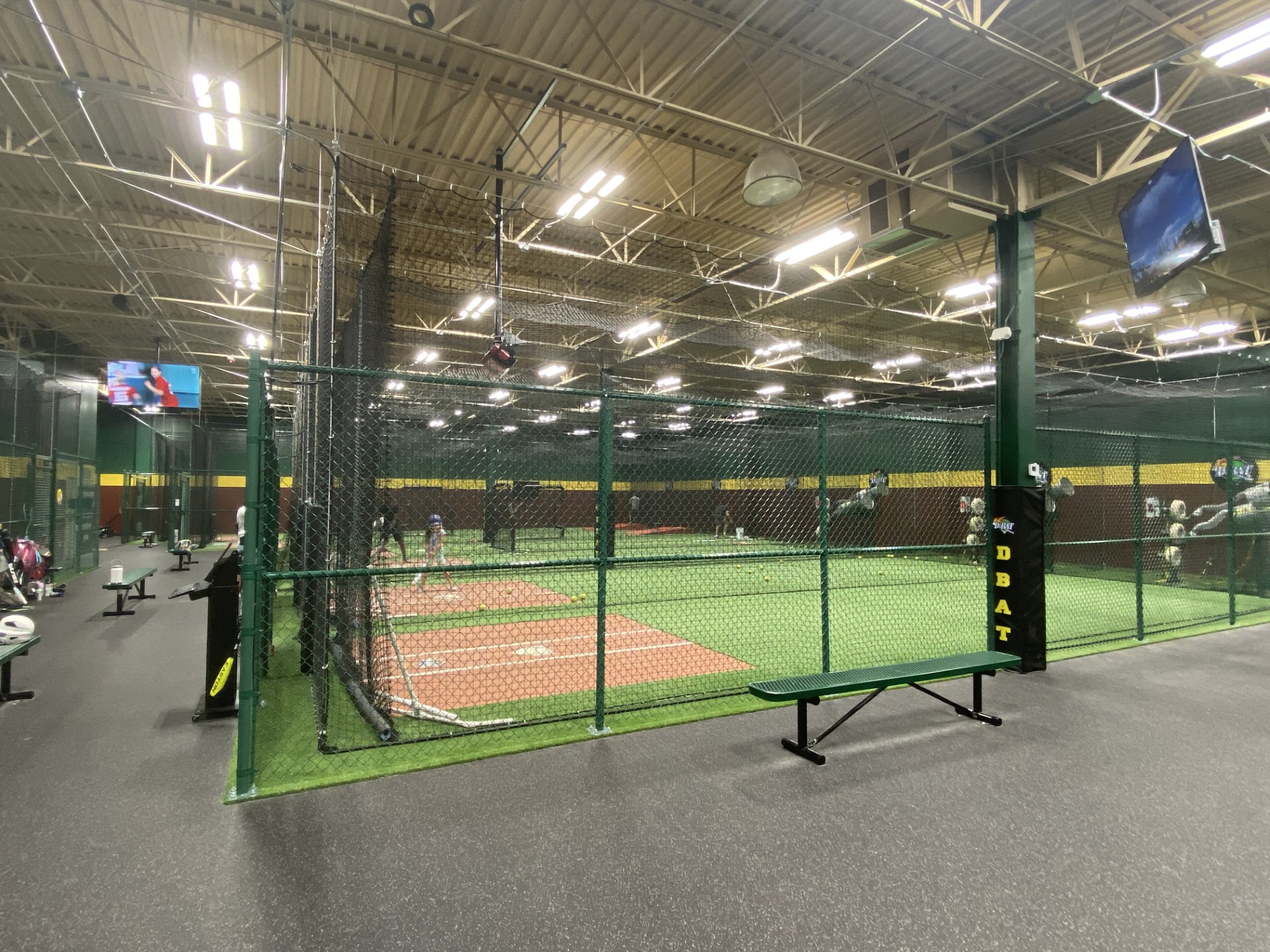 D'Bat Baseball & Softball Academy interior